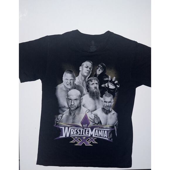 WWE WRESTLEMANIA 30 BLACK MENS MEDIUM CREWNECK T SHIRT UNDERTAKER BROCK LESNAR - Picture 2 of 6